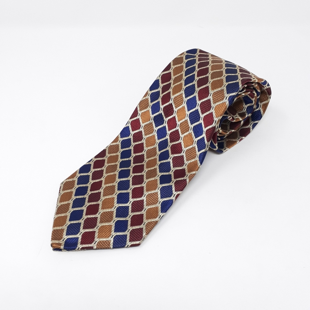 JOS.A.BANK Geometric Design Silk Tie - Picture 7 of 9